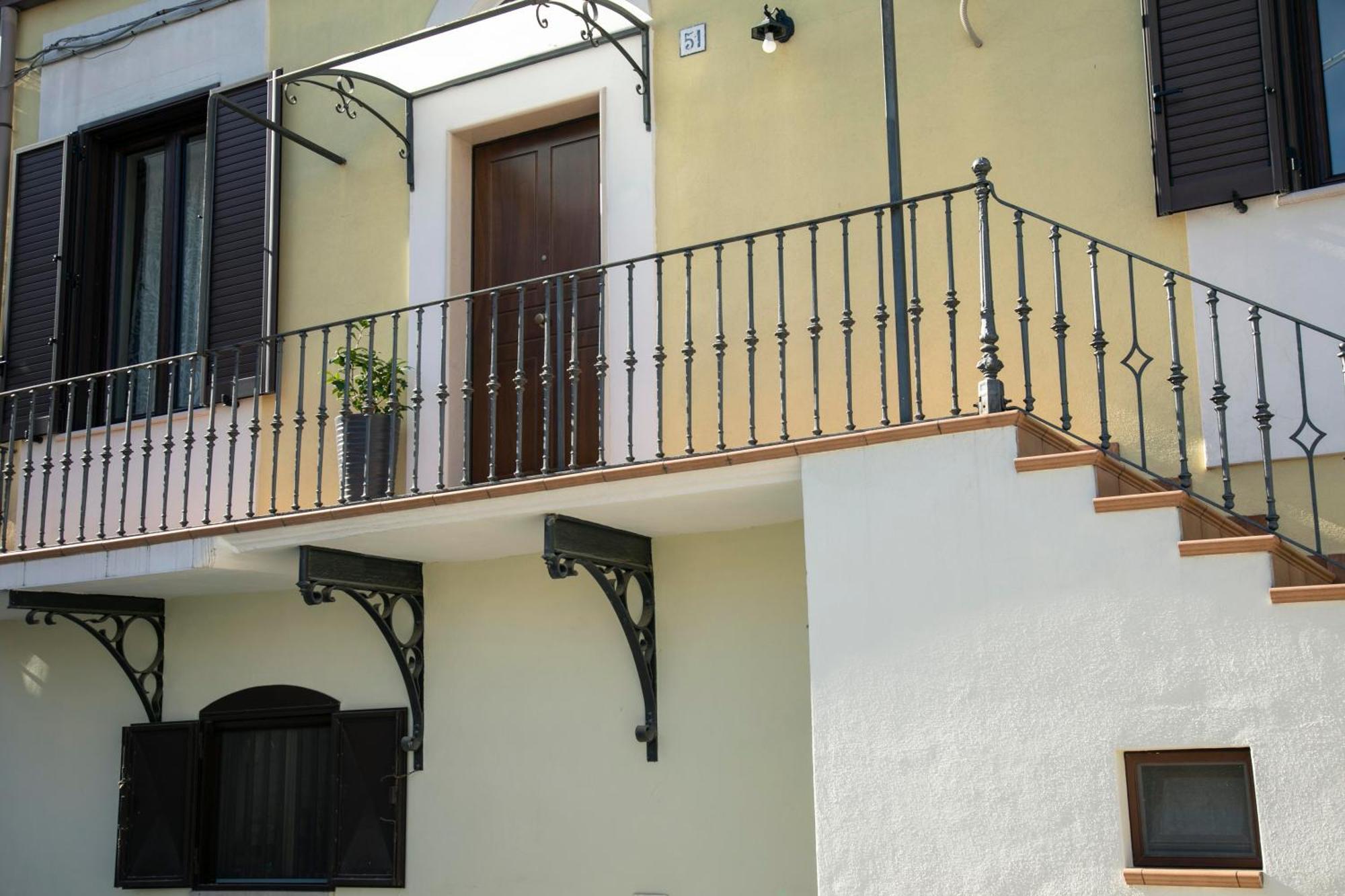 Dimora Camelia Apartment Lucera Luaran gambar